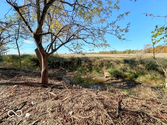 $650,000 | 3893 East 650 North, Windfall, IN 46076