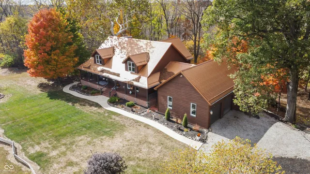$650,000 | 3893 East 650 North, Windfall, IN 46076