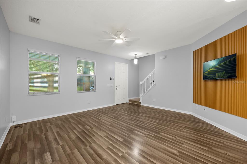 11757 Fitzgerald Butler Road Orlando, FL 32836 - Photo 6 of 37 Gallery Image 6