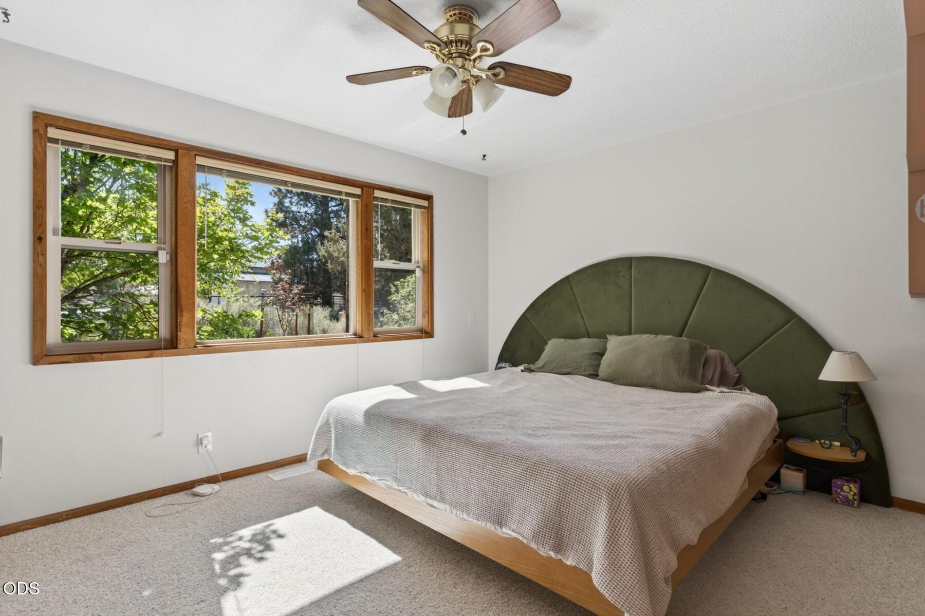 60376 Arnold Market Road Bend, OR 97702 - Photo 28 of 47