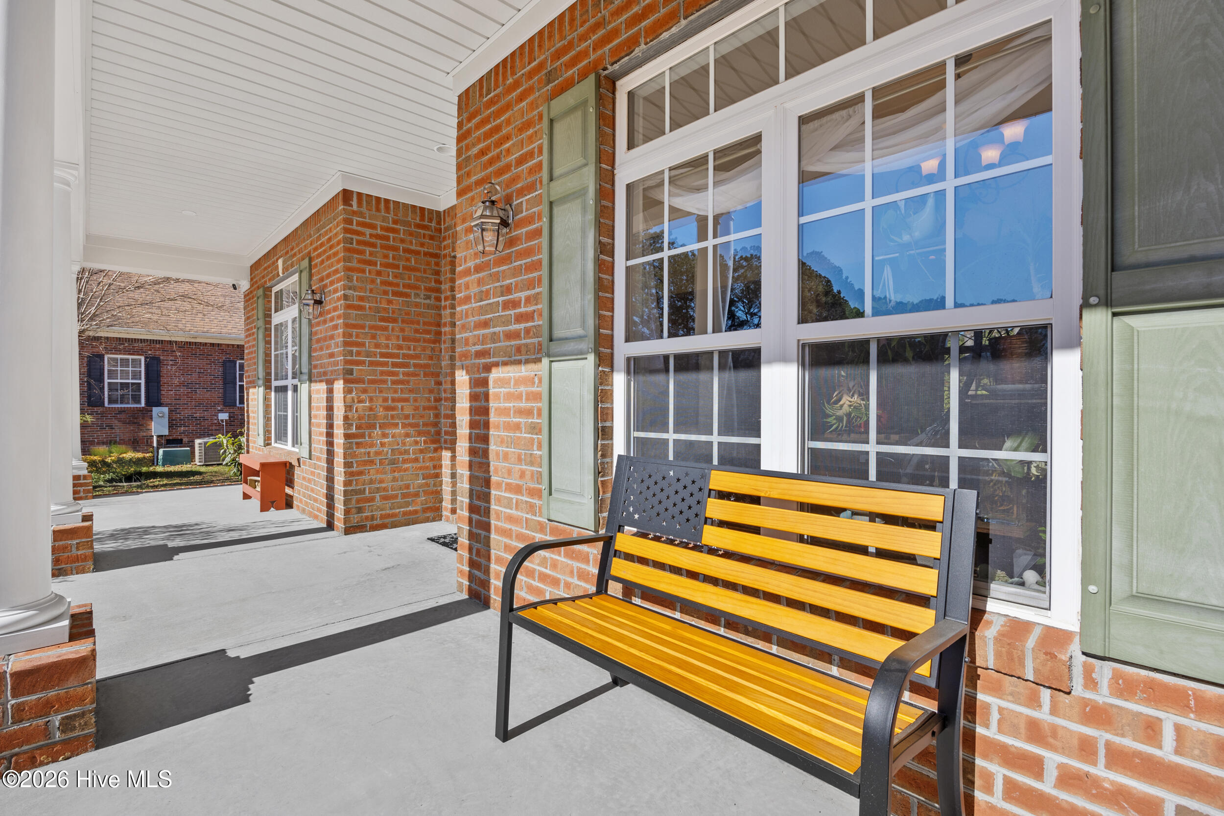 102 Wayfarer Drive Rocky Point, NC 28457 - Photo 10 of 65 13_front porch