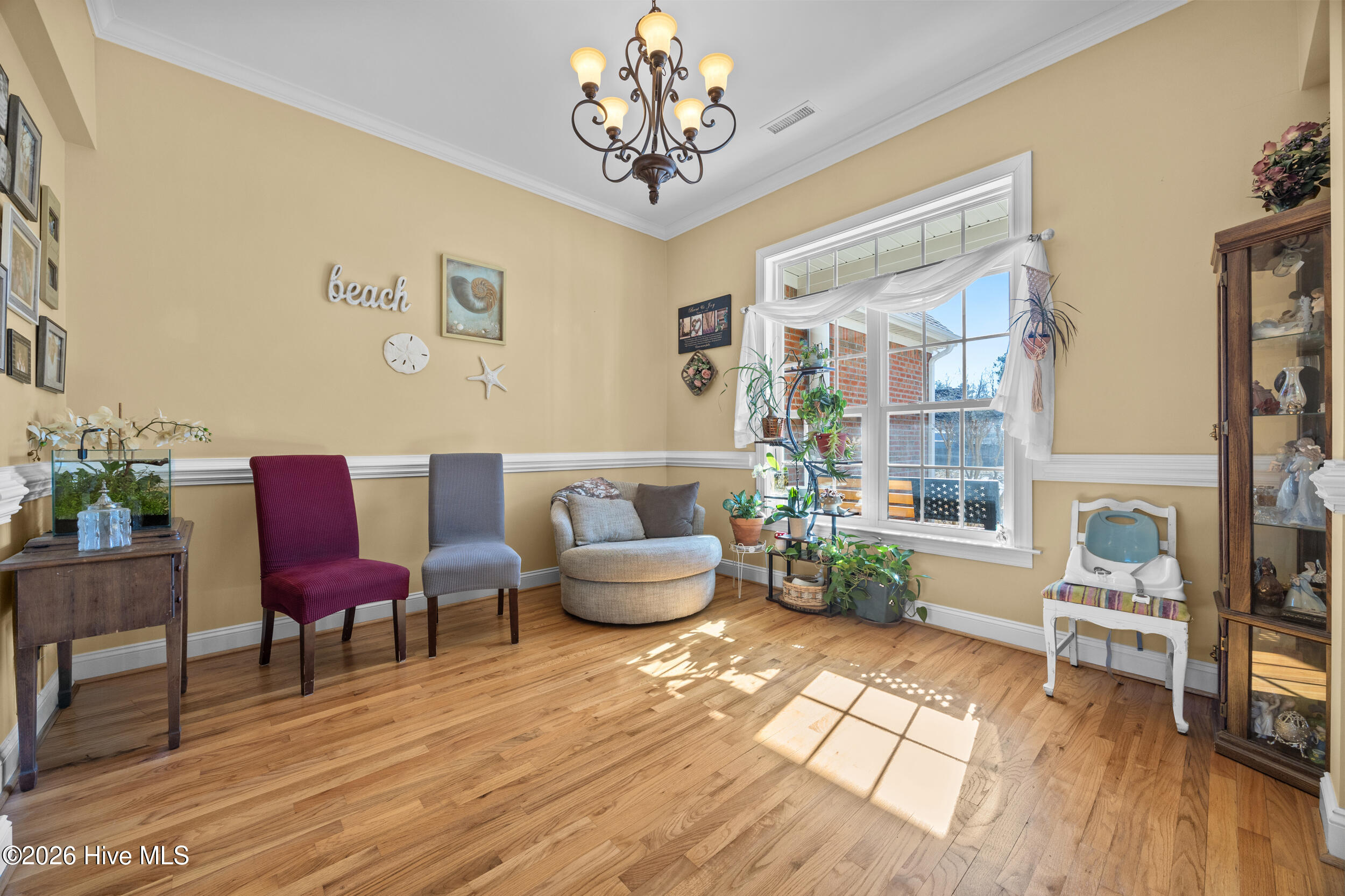 102 Wayfarer Drive Rocky Point, NC 28457 - Photo 13 of 65 17_family room