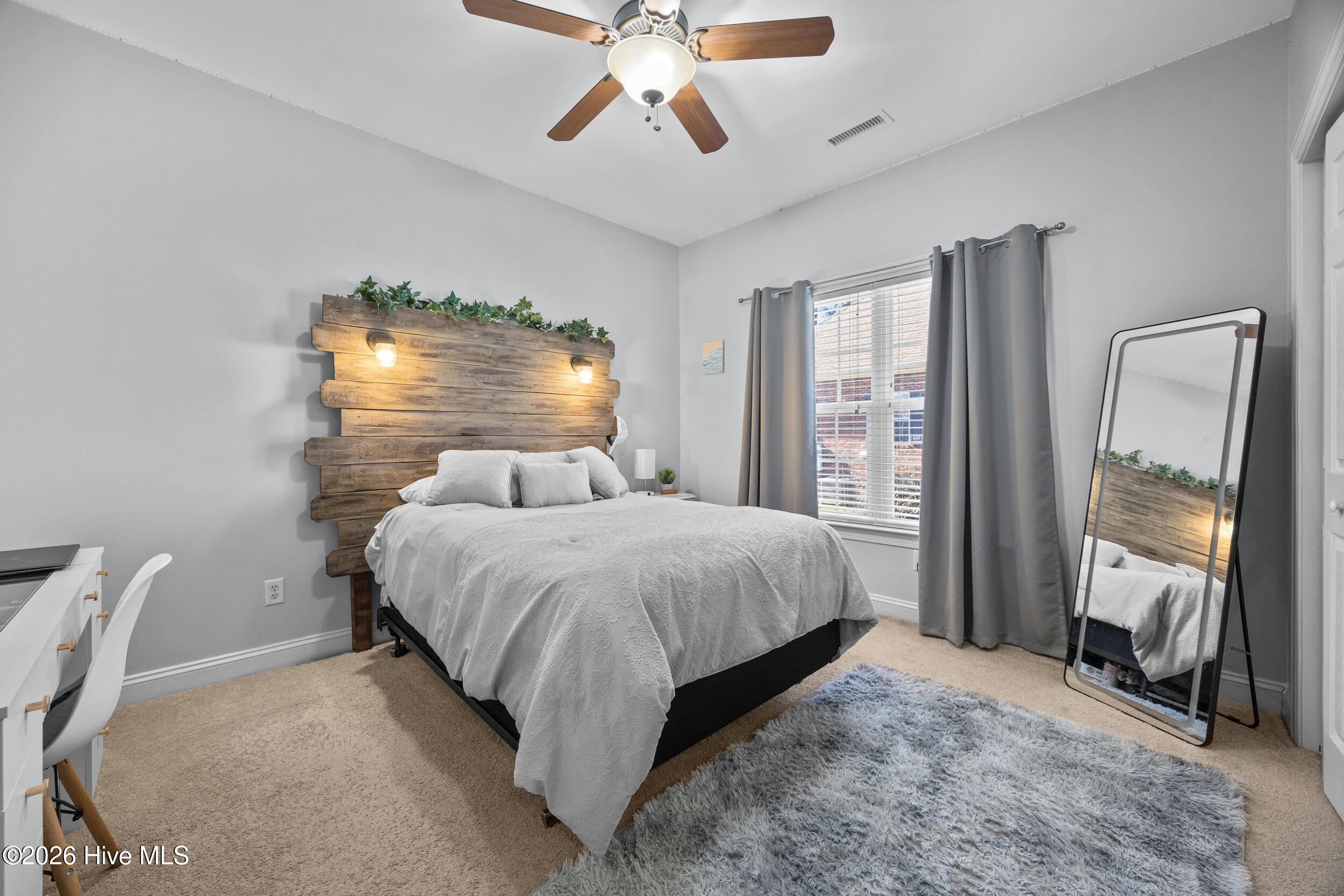 102 Wayfarer Drive Rocky Point, NC 28457 - Photo 24 of 65 27_bedroom