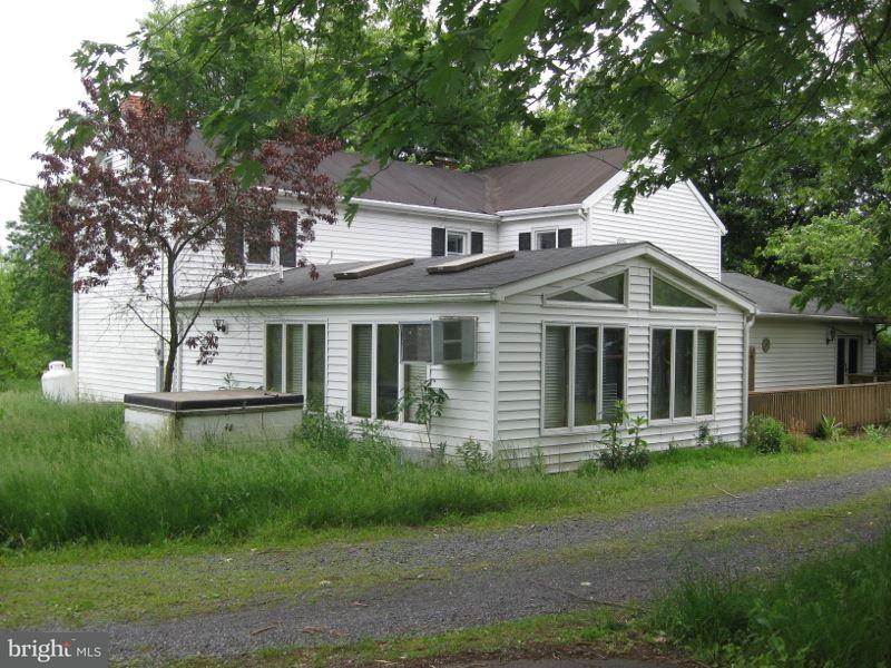 600 Long Road Gettysburg, PA 17325 - Photo 1 of 16