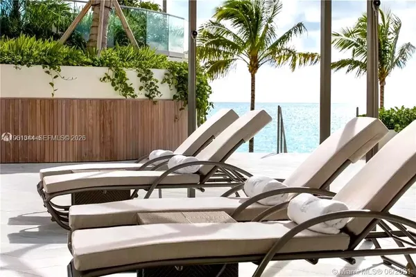$21,000 | 18975 Collins Avenue, Unit 5103, Sunny Isles Beach, FL 33160
