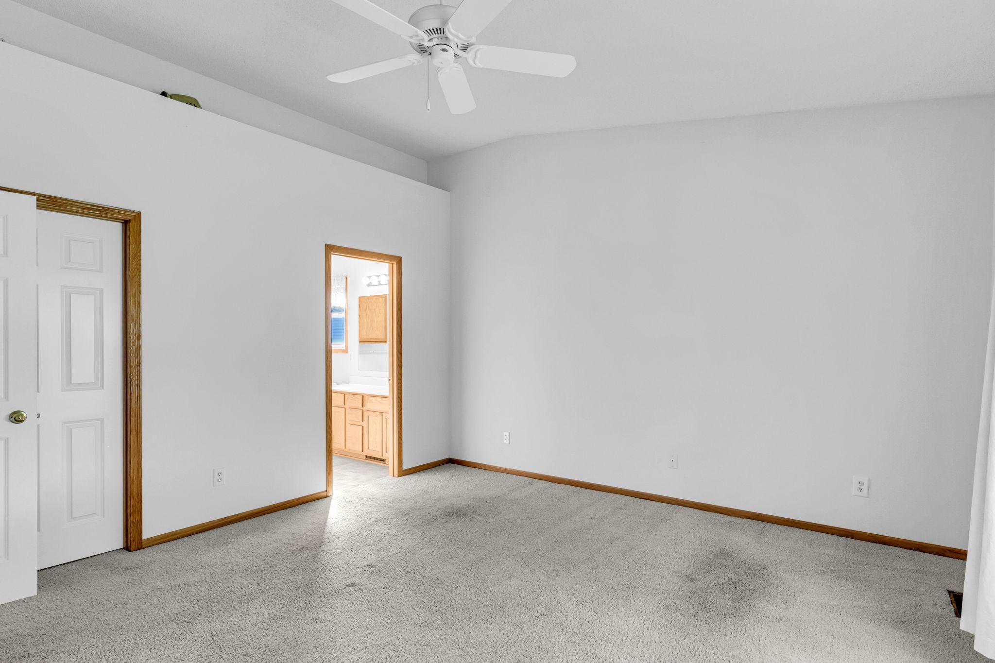 2394 Beech Street West Rosemount, MN 55068 - Photo 17 of 39