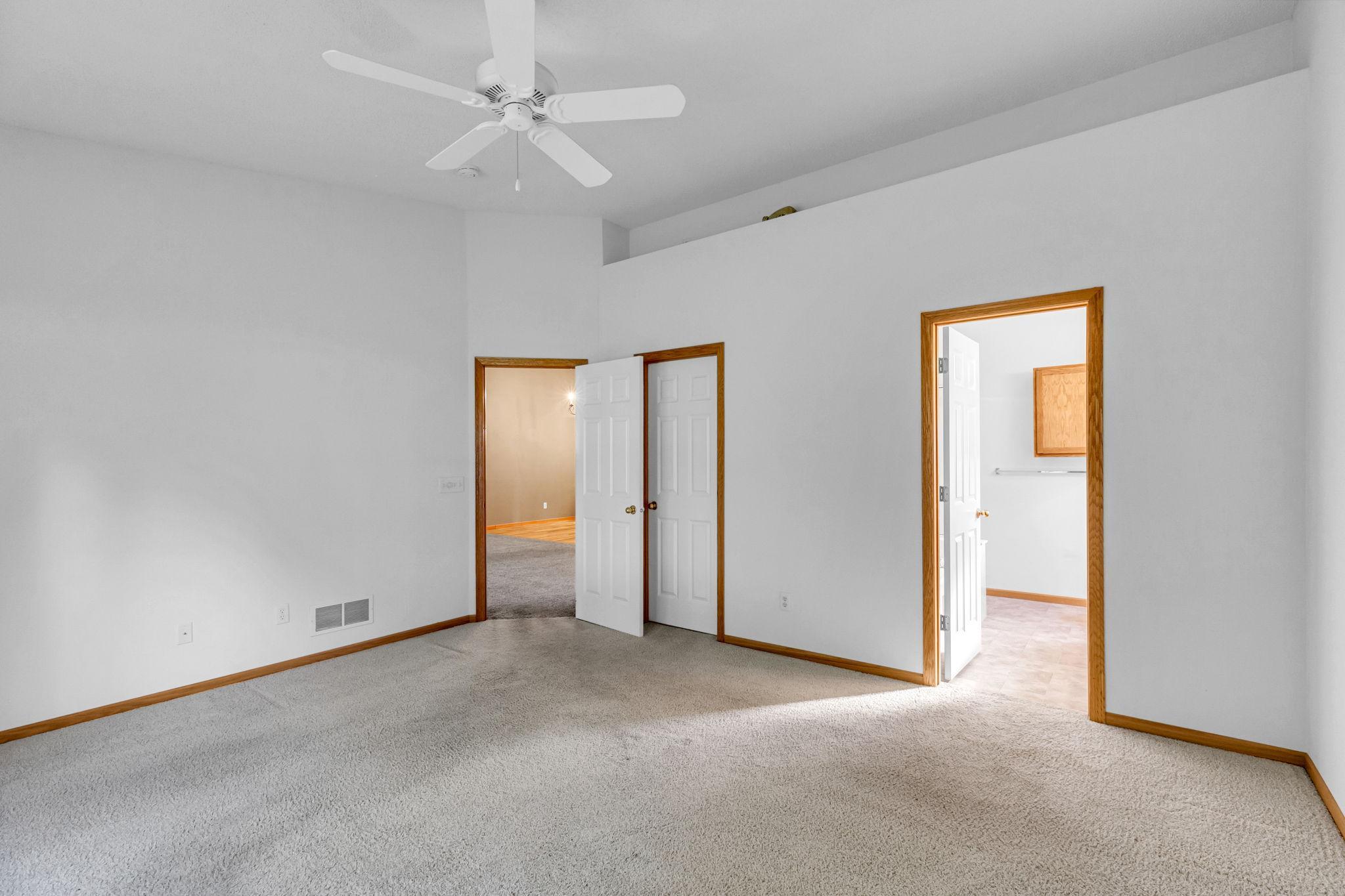 2394 Beech Street West Rosemount, MN 55068 - Photo 18 of 39