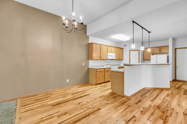 $389,900 | 2394 Beech Street West, Rosemount, MN 55068