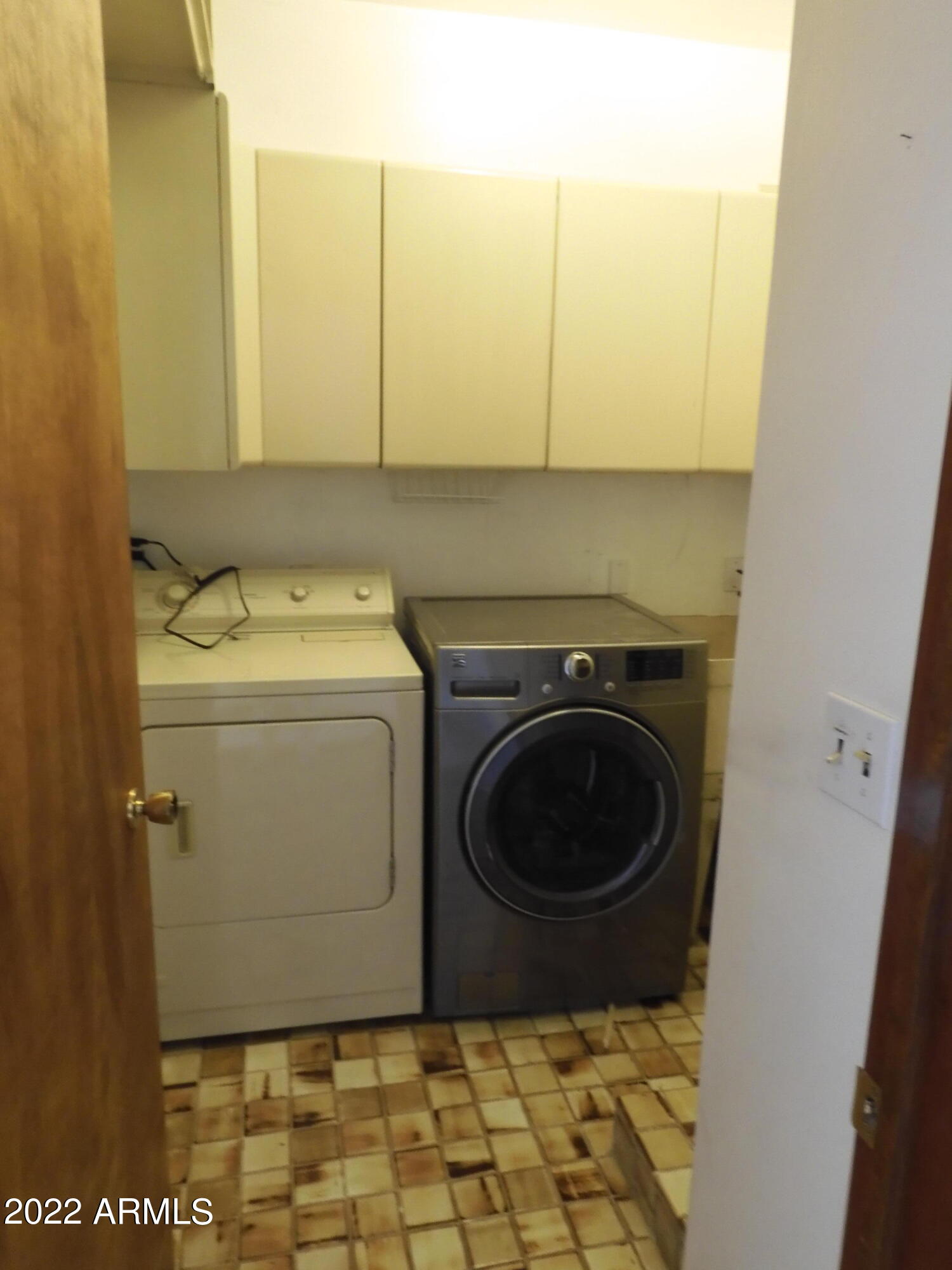 2825 North 33rd Street Phoenix, AZ 85008 - Photo 26 of 42 Laundry Room