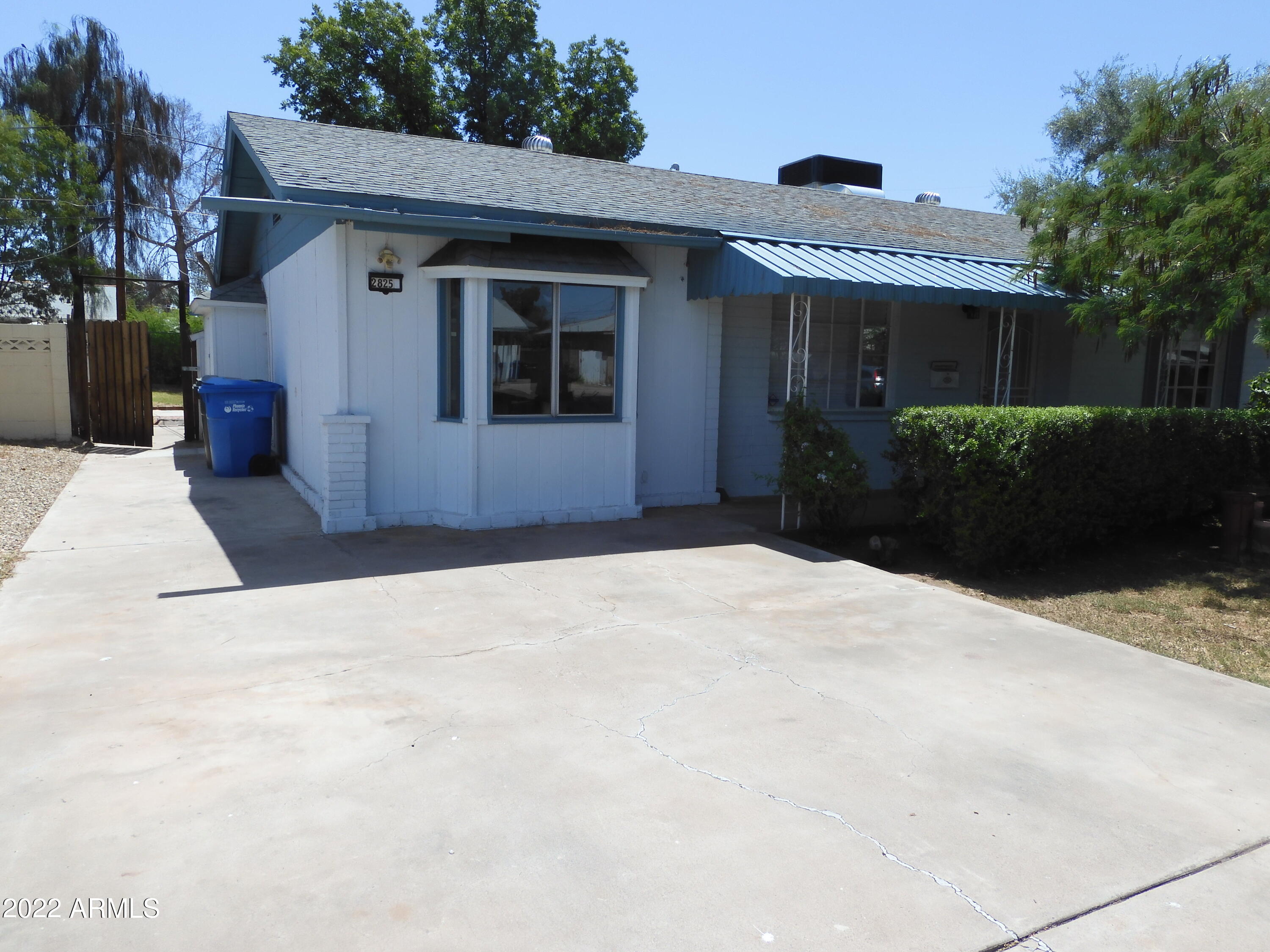 2825 North 33rd Street Phoenix, AZ 85008 - Photo 40 of 42 Front of Home