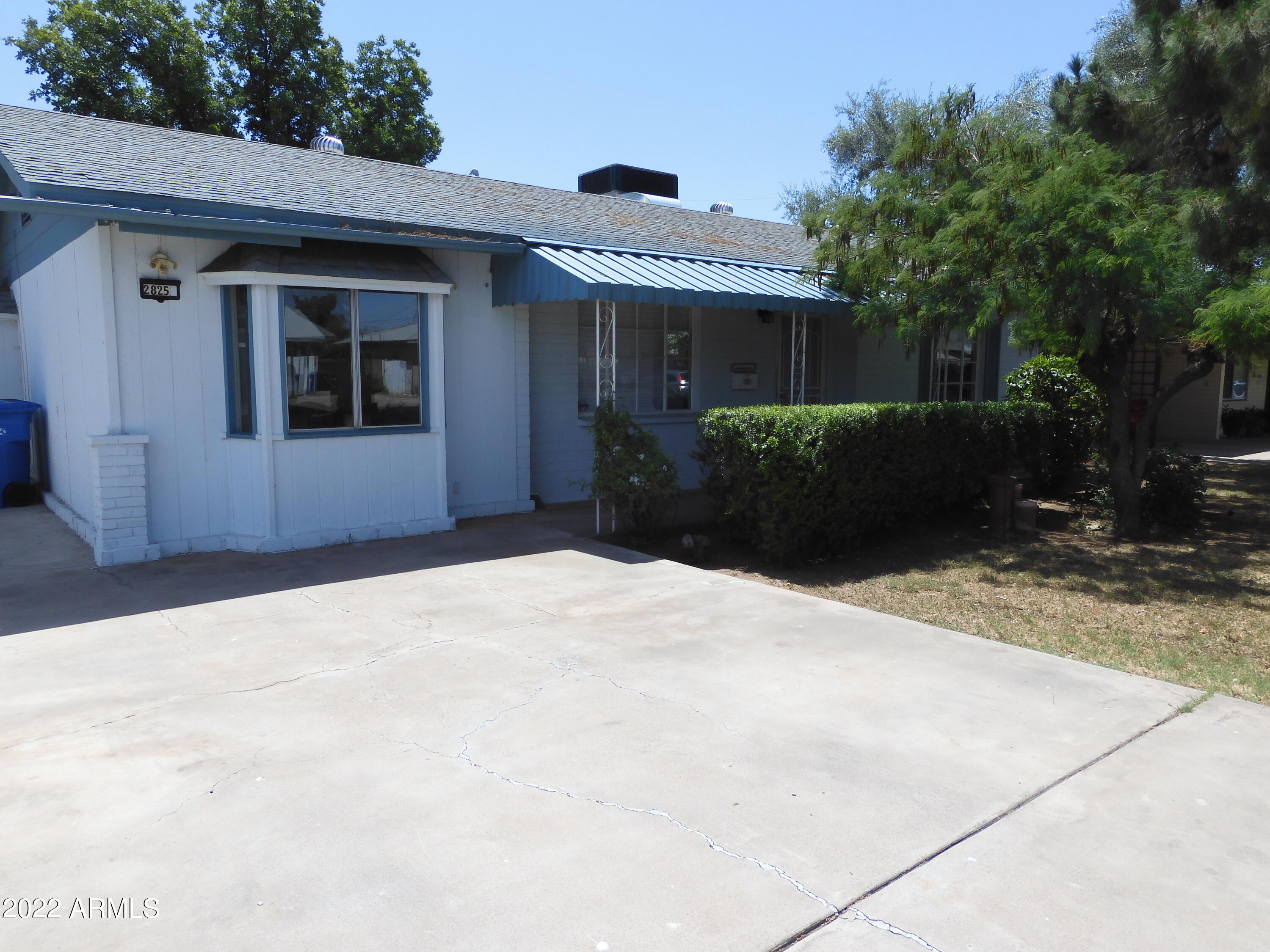 2825 North 33rd Street Phoenix, AZ 85008 - Photo 41 of 42 Front of Home