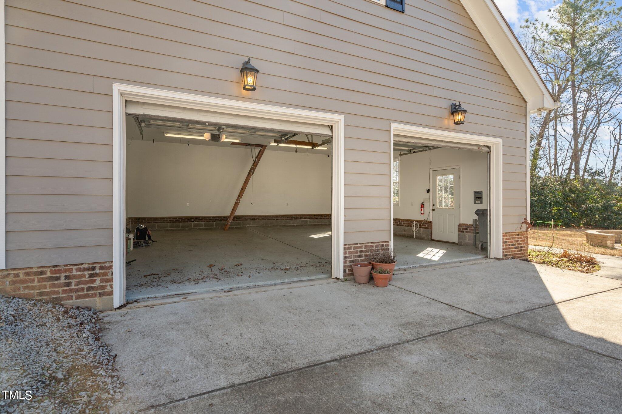 6905 Field Hill Road Raleigh, NC 27603 - Photo 30 of 41 44-web-or-mls-_NFP1462