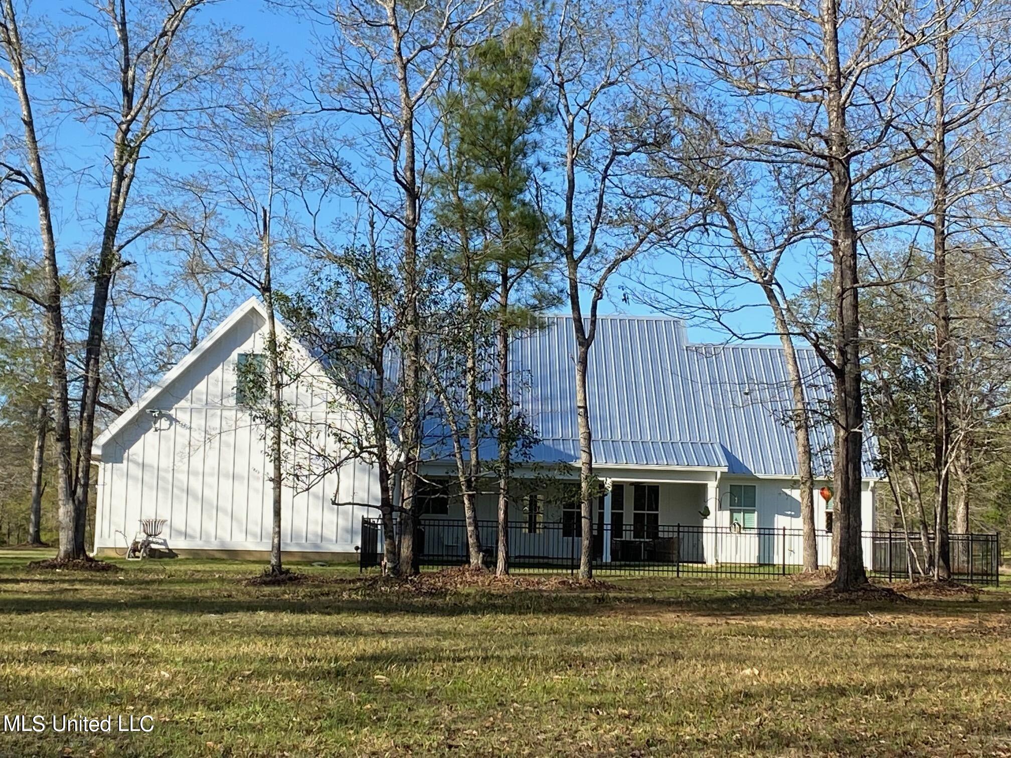 13633 Wolf River Road Gulfport, MS 39503 - Photo 27 of 41 13633 Wolf River 4 11 9