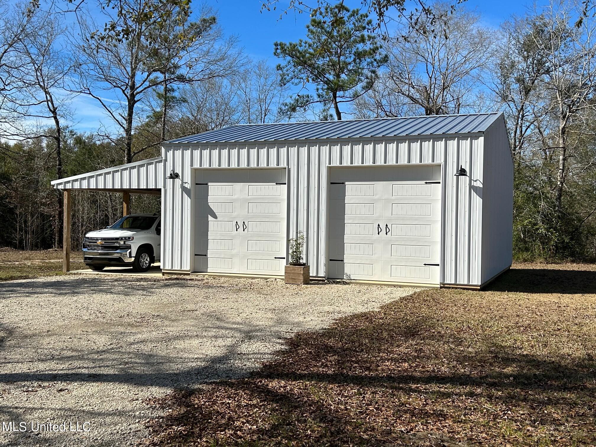 13633 Wolf River Road Gulfport, MS 39503 - Photo 28 of 41 13633 Wolf River 4 11 5