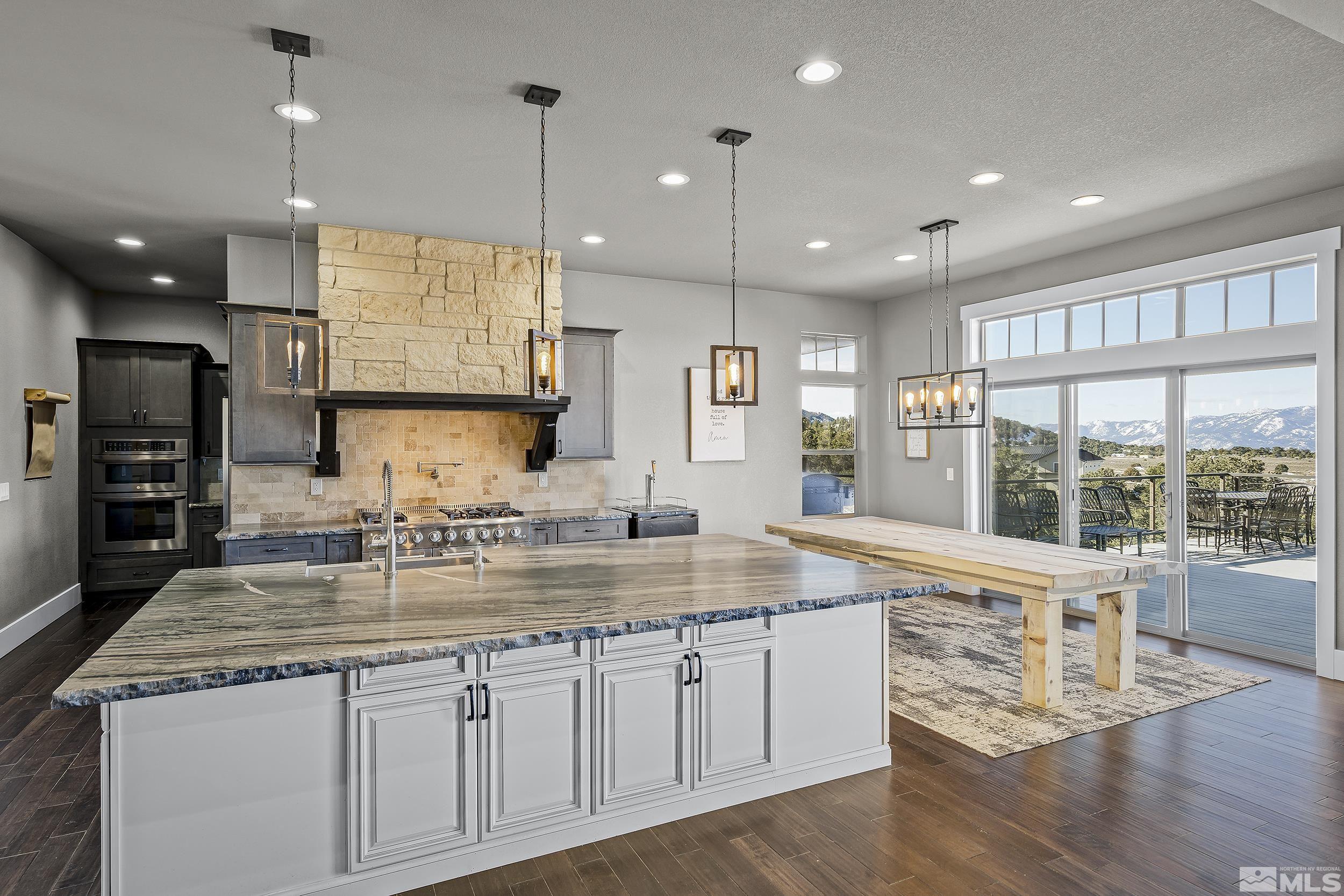 350 Cartwright Road Reno, NV 89521 - Photo 11 of 29 Photo 12