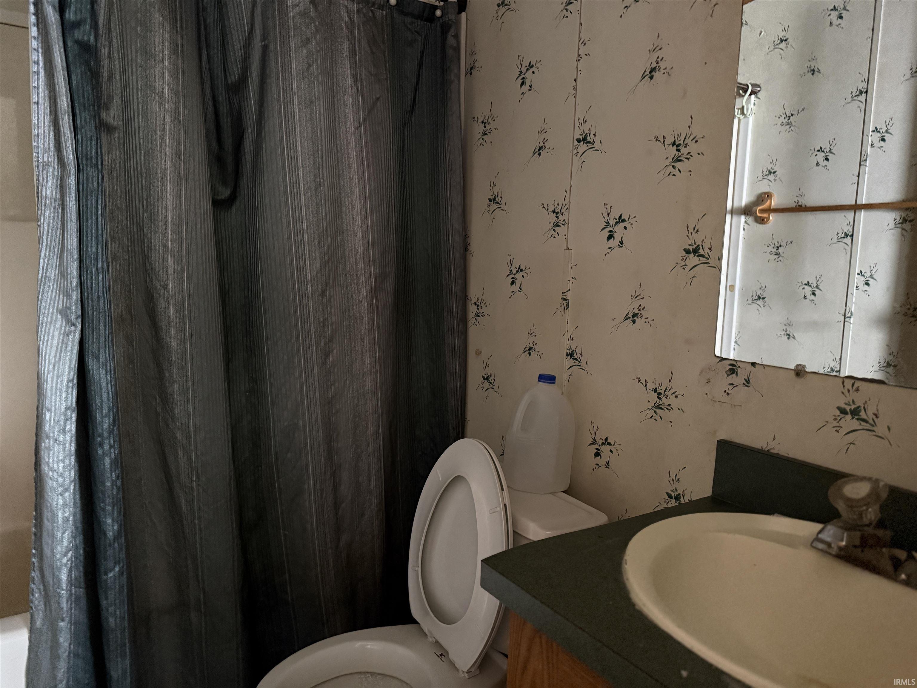 319 East Frank Street Mitchell, IN 47446 - Photo 14 of 15