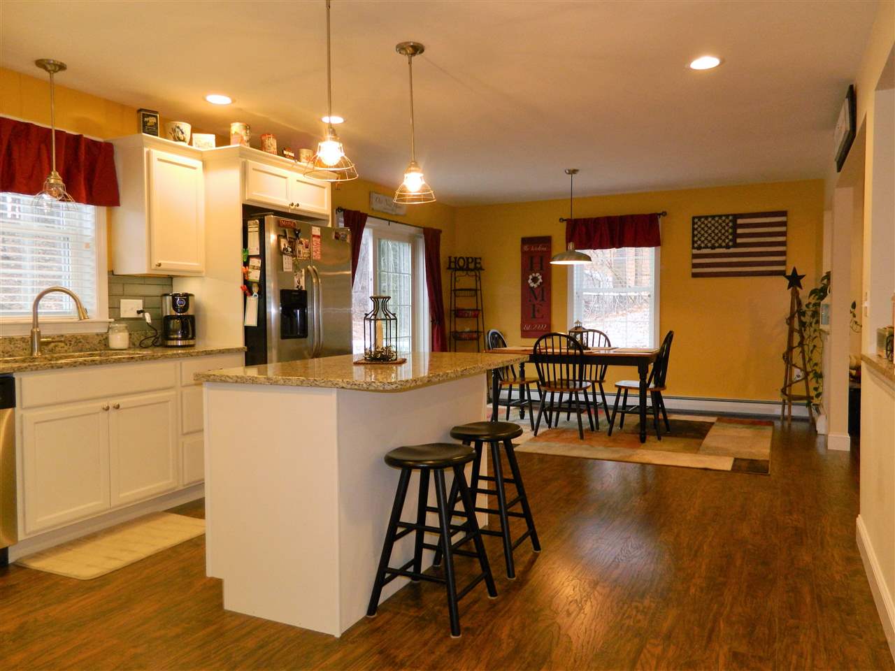 135 Turnpike Road Northfield, NH 03276 - Photo 5 of 40