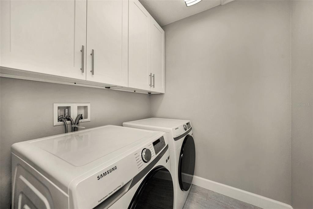 6412 Key Island Boulevard Apollo Beach, FL 33572 - Photo 25 of 42 a utility room with dryer and washer