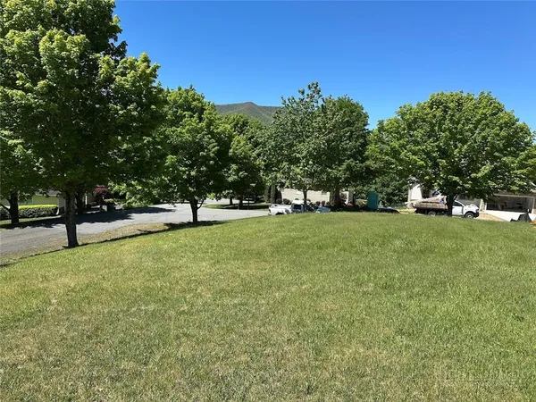 $35,900 | Knoll View, Jefferson, NC 28640