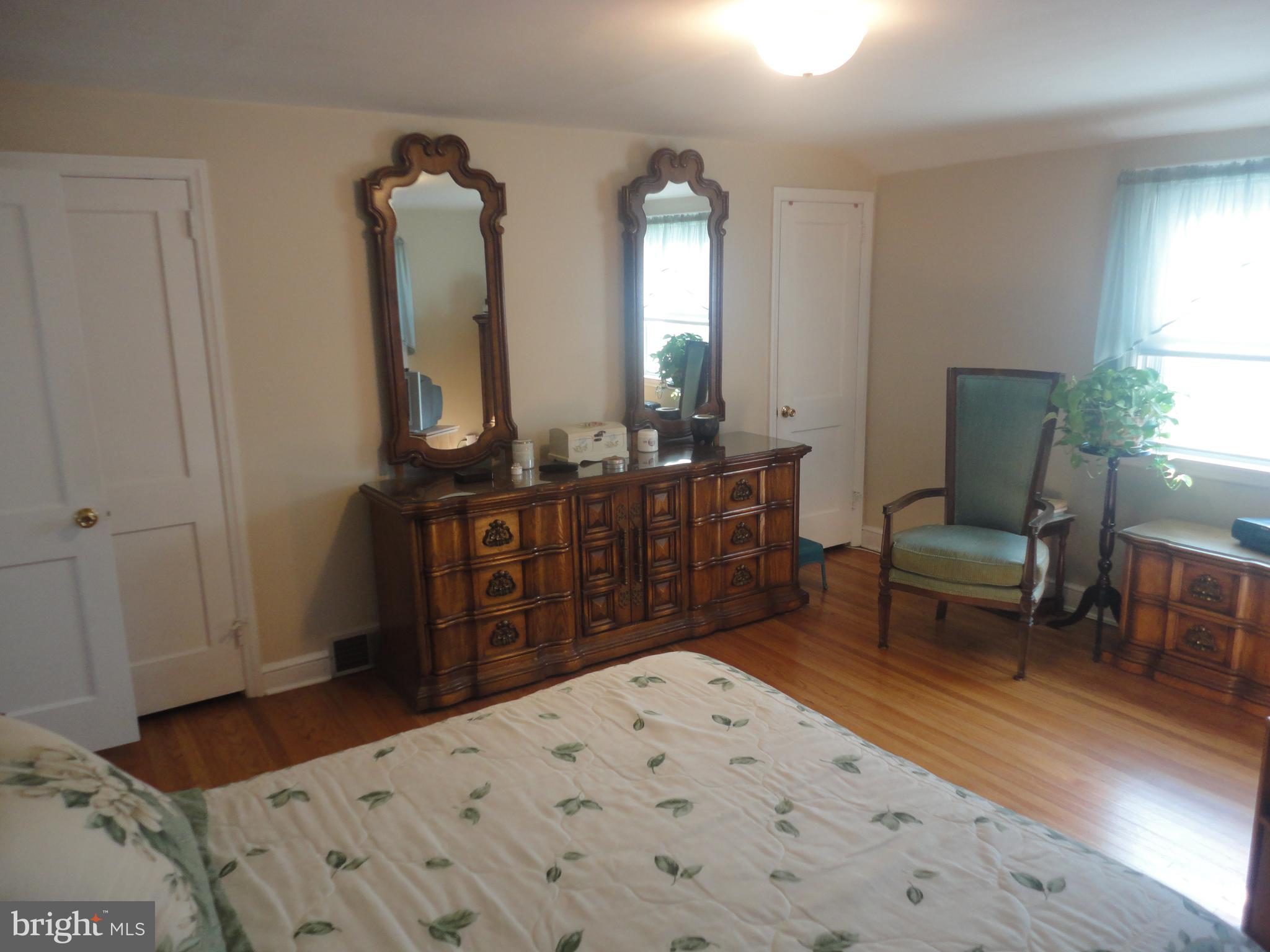 462 Wheatsheaf Road Springfield, PA 19064 - Photo 13 of 27 2 closets in Master Bedroom
