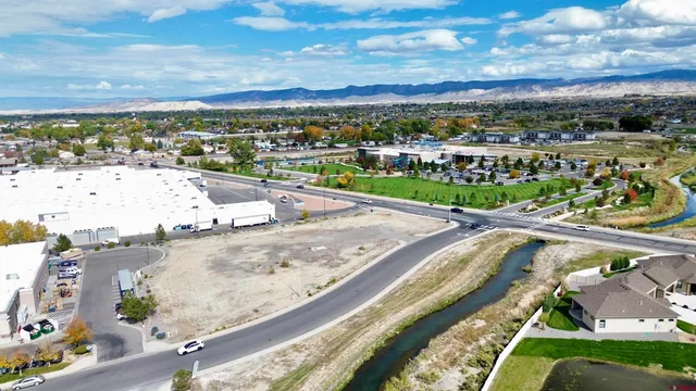 $1,200,000 | Tbd Oxbow Drive, Montrose, CO 81401