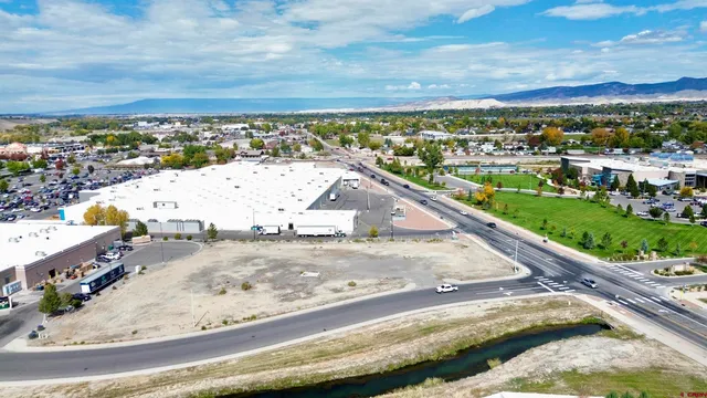 $1,200,000 | Tbd Oxbow Drive, Montrose, CO 81401