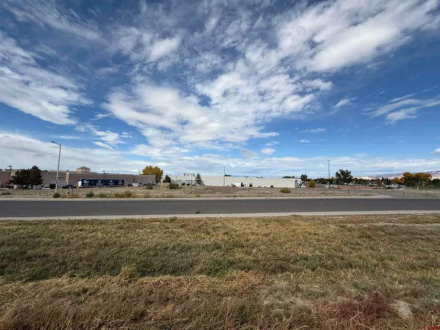 a view of an ocean and city