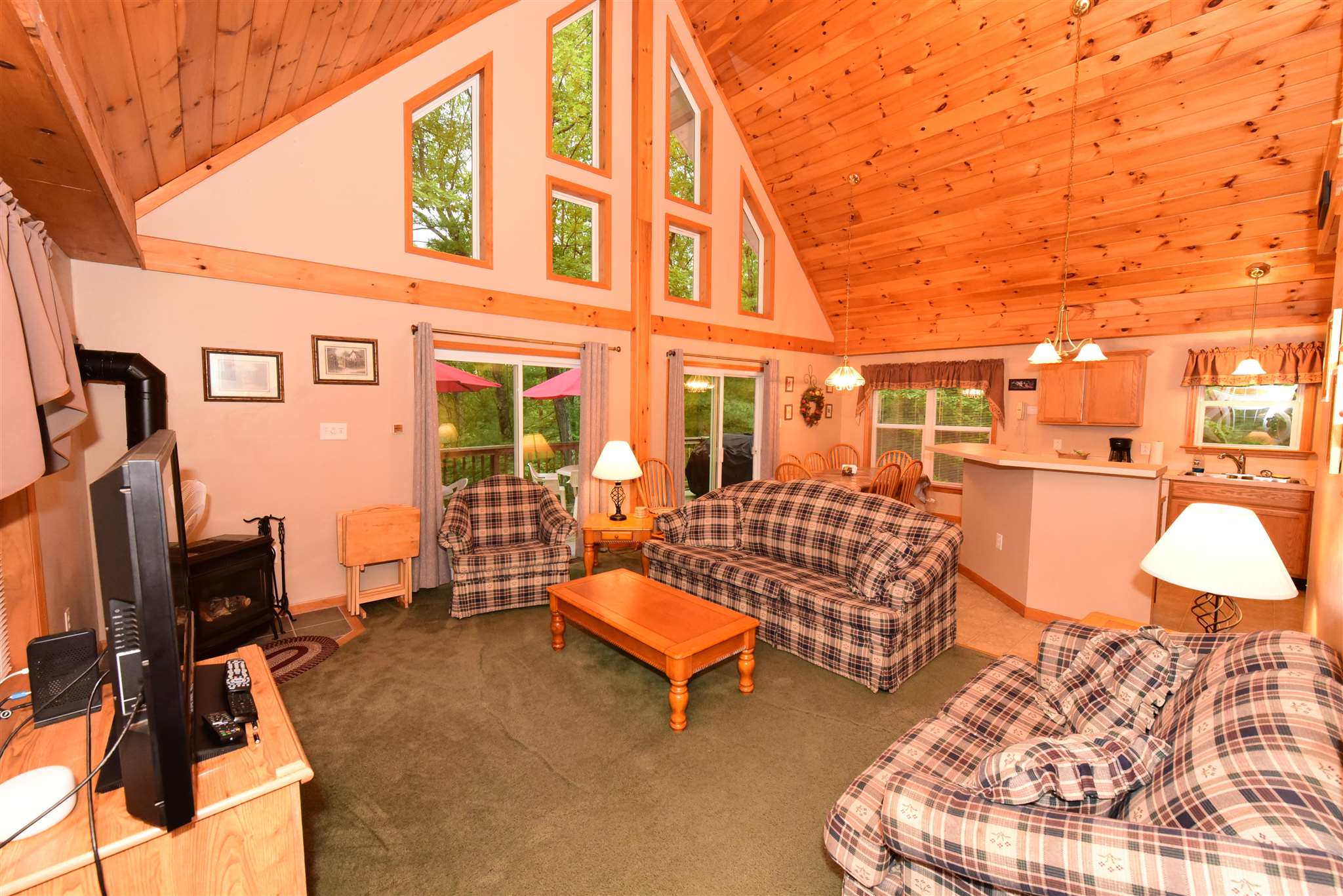 24 Upper Lakeview Drive Madison, NH 03849 - Photo 4 of 40