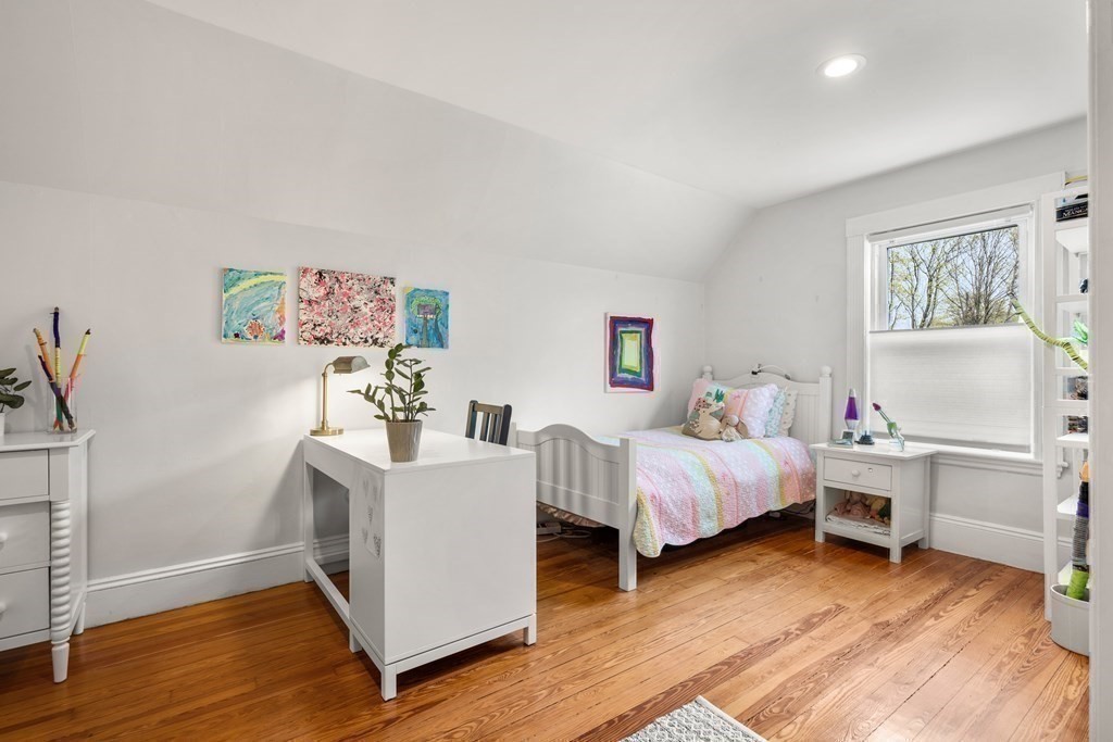 474 Albemarle Road, Unit 2 Newton, MA 02460 - Photo 18 of 25
