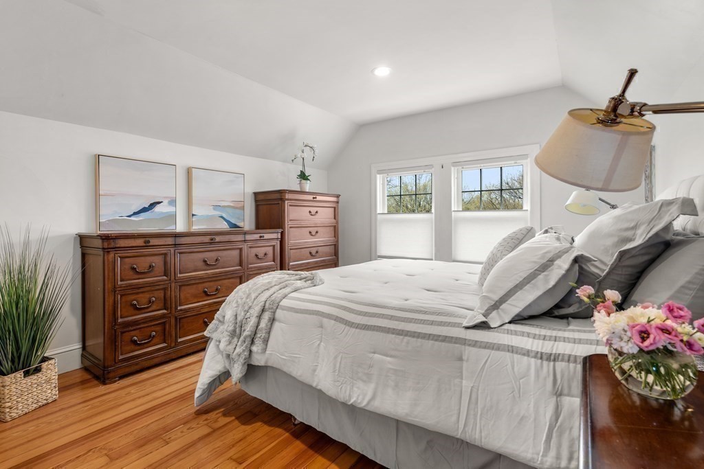 474 Albemarle Road, Unit 2 Newton, MA 02460 - Photo 21 of 25