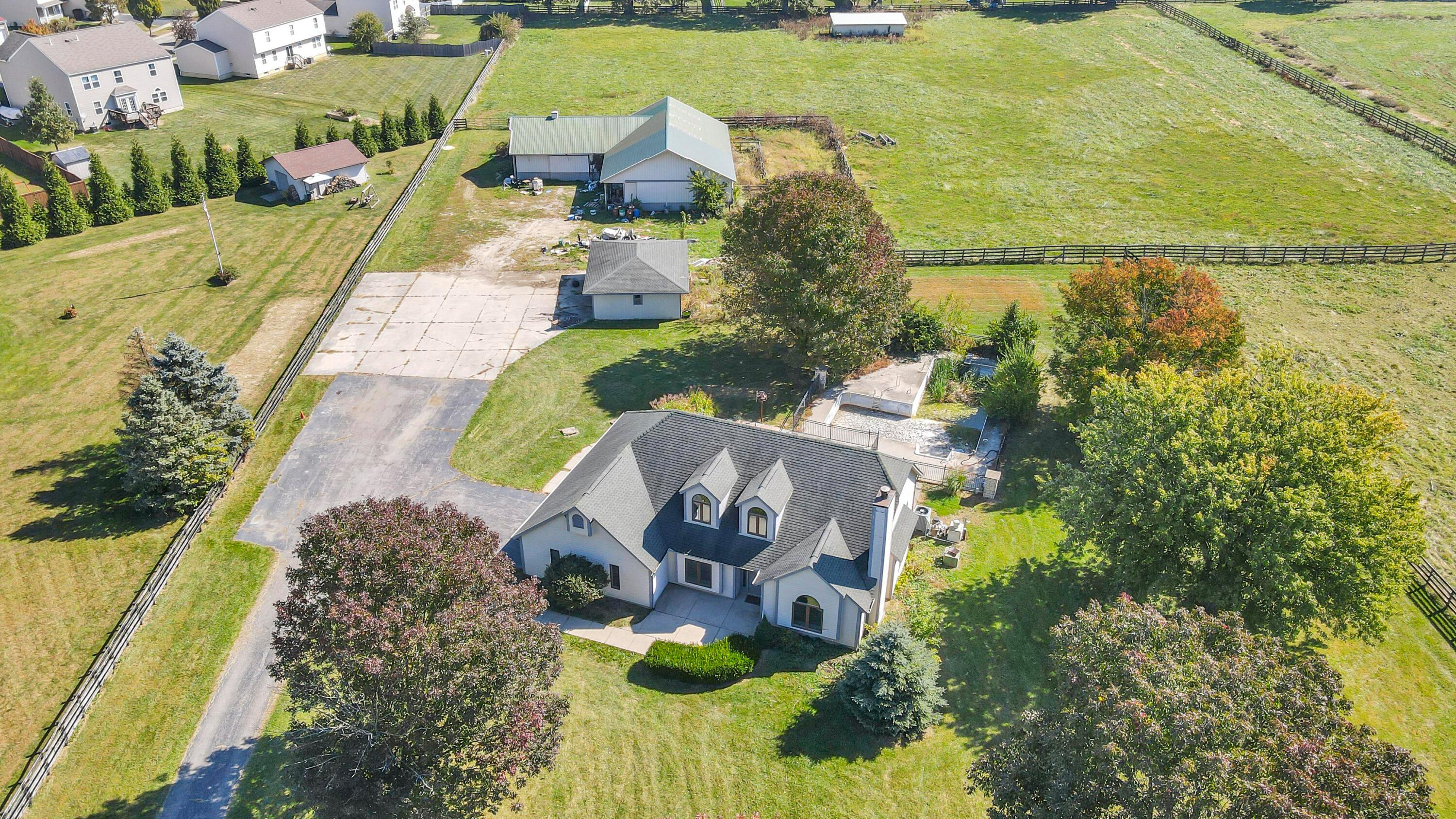 4909 Bixby Road Groveport, OH 43125 - Photo 47 of 58 DJI_0149