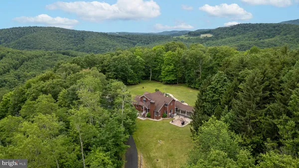 $749,900 | 1296 Sunnyside Hollow Road, Port Matilda, PA 16870