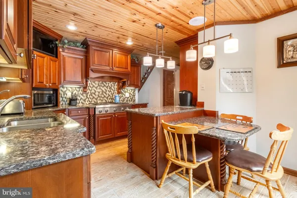 $749,900 | 1296 Sunnyside Hollow Road, Port Matilda, PA 16870