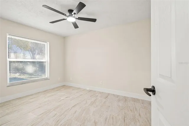 $339,500 | 815 Shangri La Drive, Seffner, FL 33584