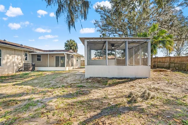 $339,500 | 815 Shangri La Drive, Seffner, FL 33584