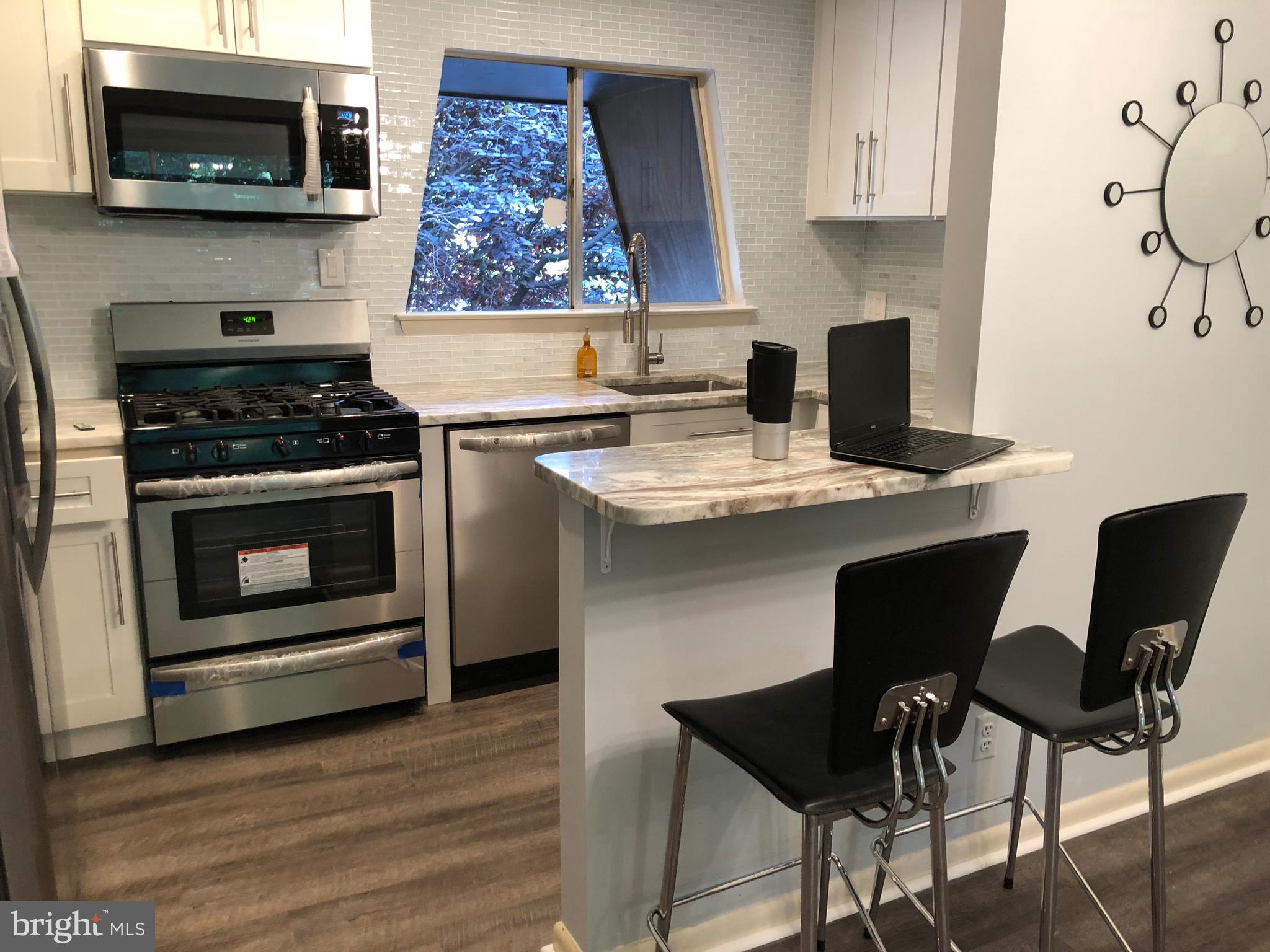 11622 Vantage Hill Road, Unit 21B Reston, VA 20190 - Photo 1 of 45 Gallery Image 1