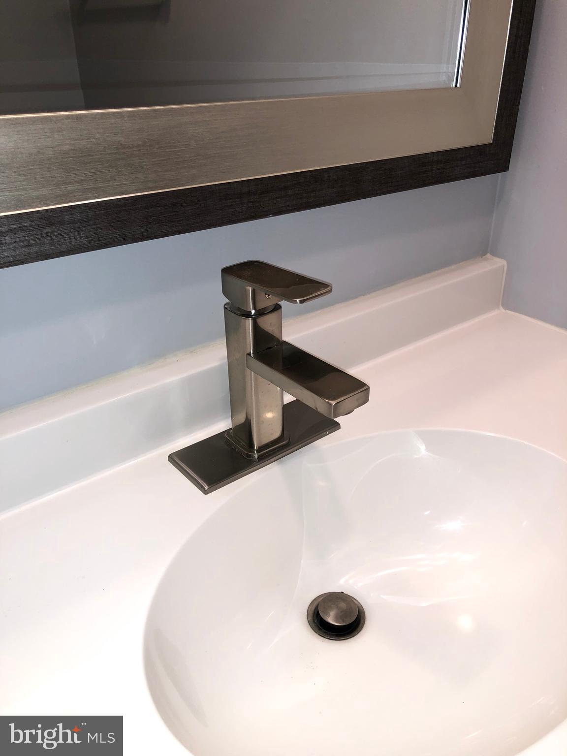 11622 Vantage Hill Road, Unit 21B Reston, VA 20190 - Photo 36 of 45 Gallery Image 36
