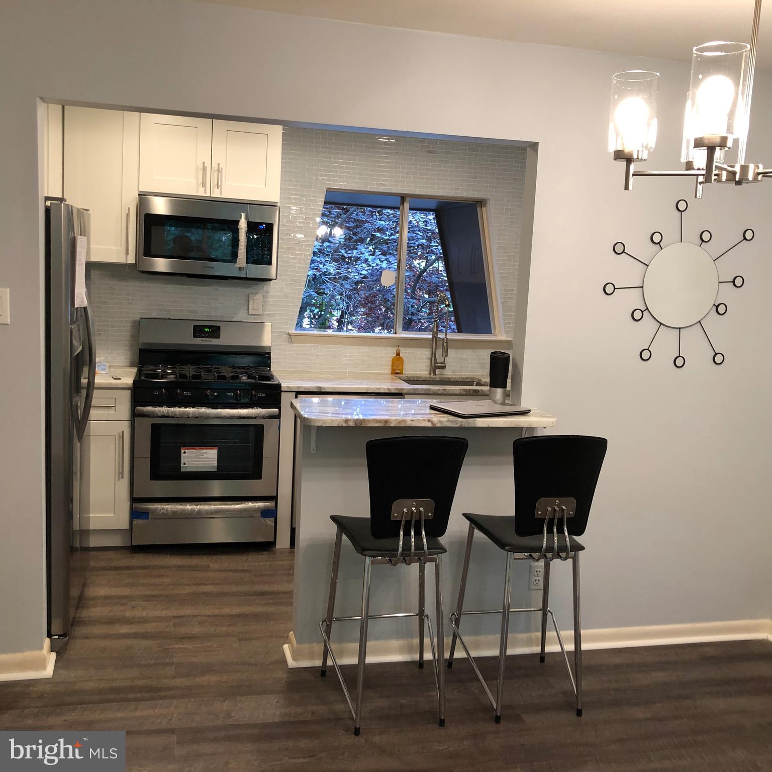11622 Vantage Hill Road, Unit 21B Reston, VA 20190 - Photo 9 of 45 Gallery Image 9