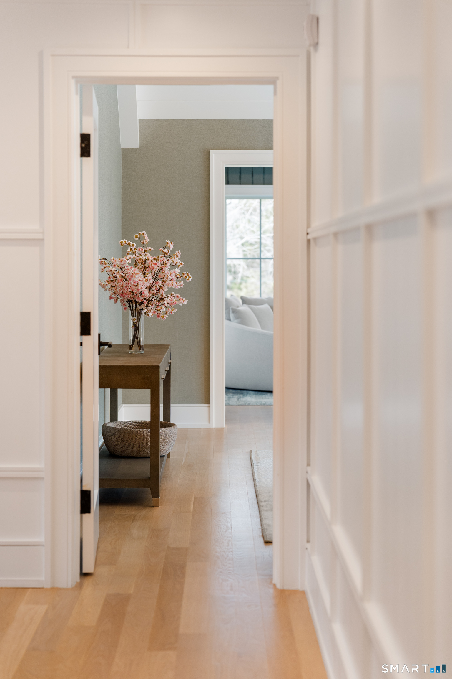 28 Old Farm Road Darien, CT 06820 - Photo 17 of 40