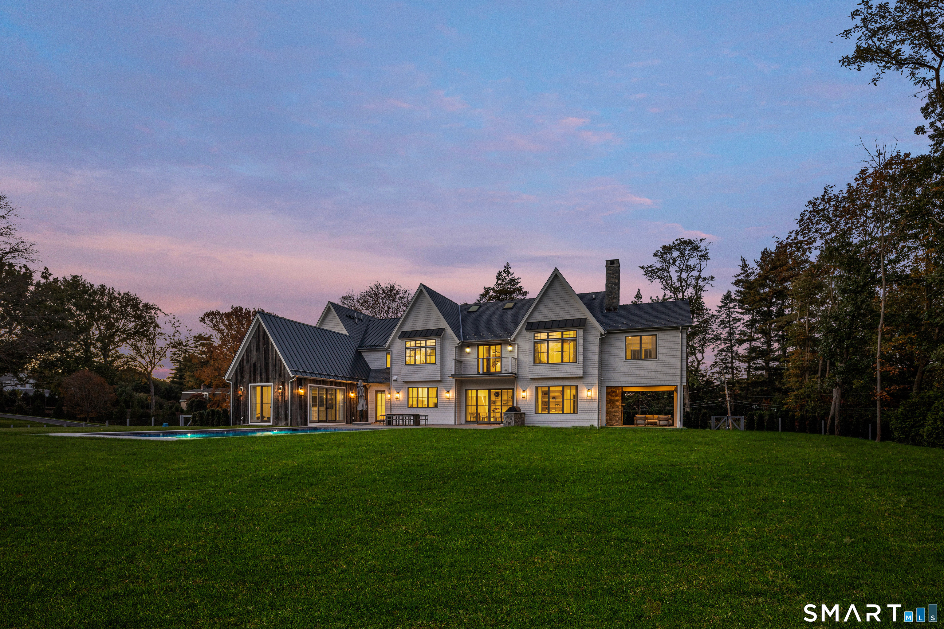 28 Old Farm Road Darien, CT 06820 - Photo 3 of 40