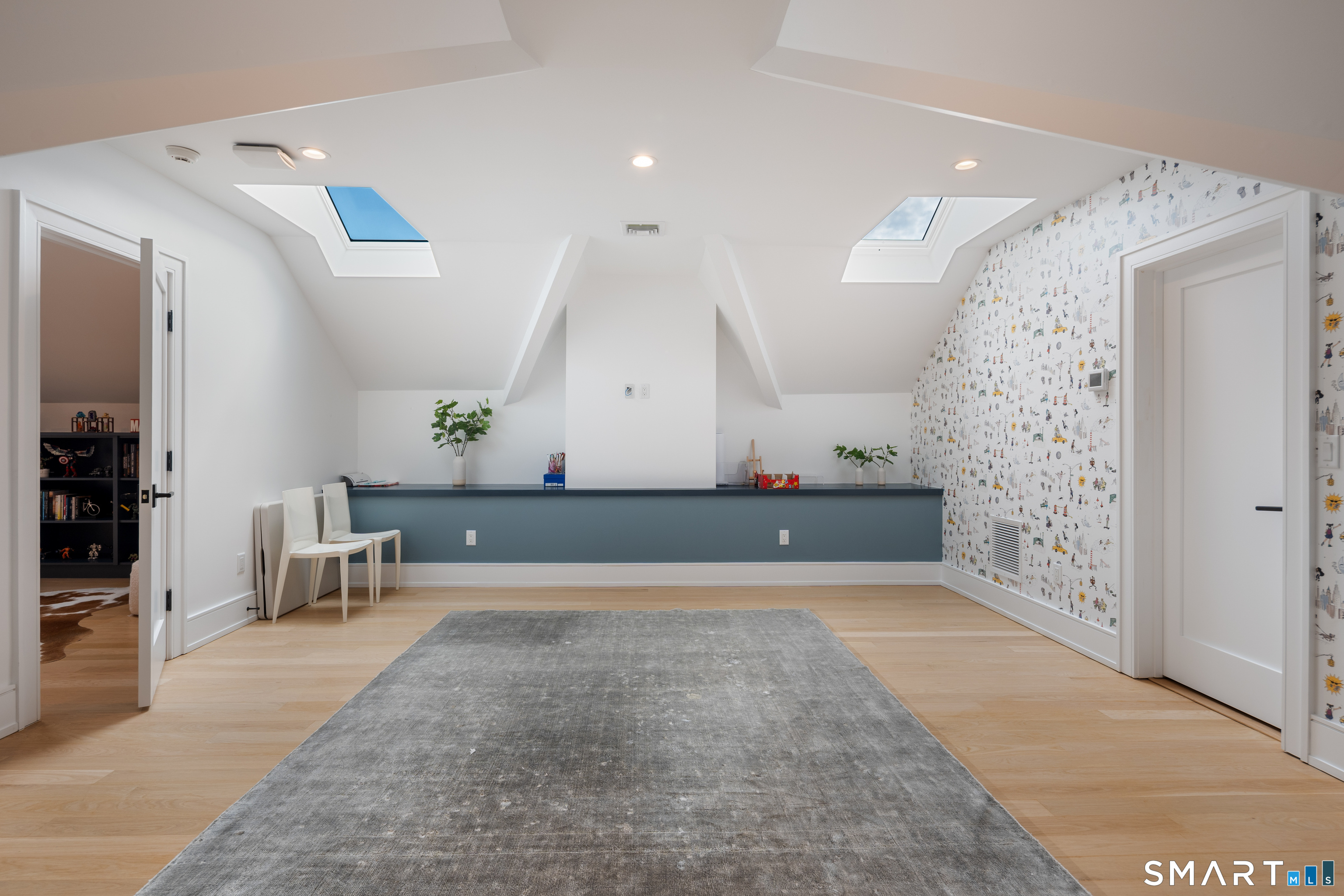 28 Old Farm Road Darien, CT 06820 - Photo 37 of 40