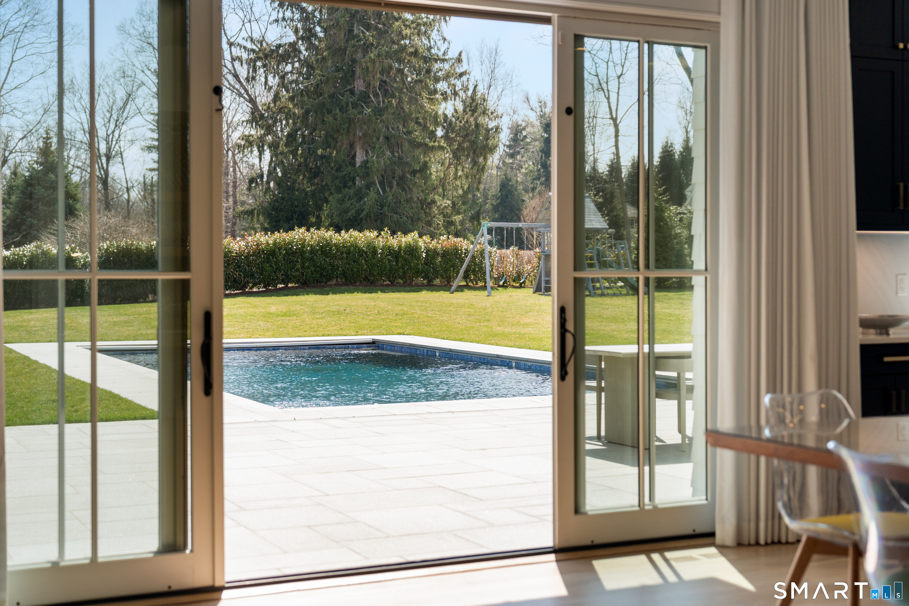 28 Old Farm Road Darien, CT 06820 - Photo 9 of 40