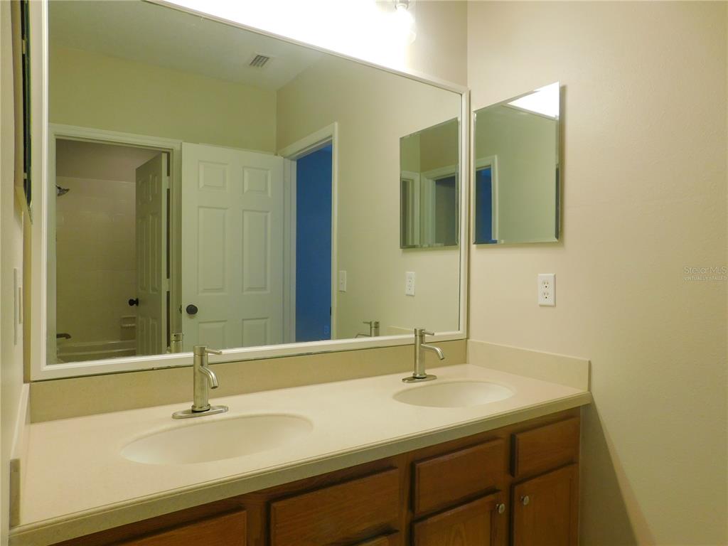 12902 Cattail Shore Lane Riverview, FL 33579 - Photo 35 of 46