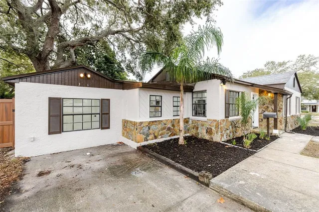 $530,000 | 3546 Boca Ciega Drive North, St. Petersburg, FL 33710