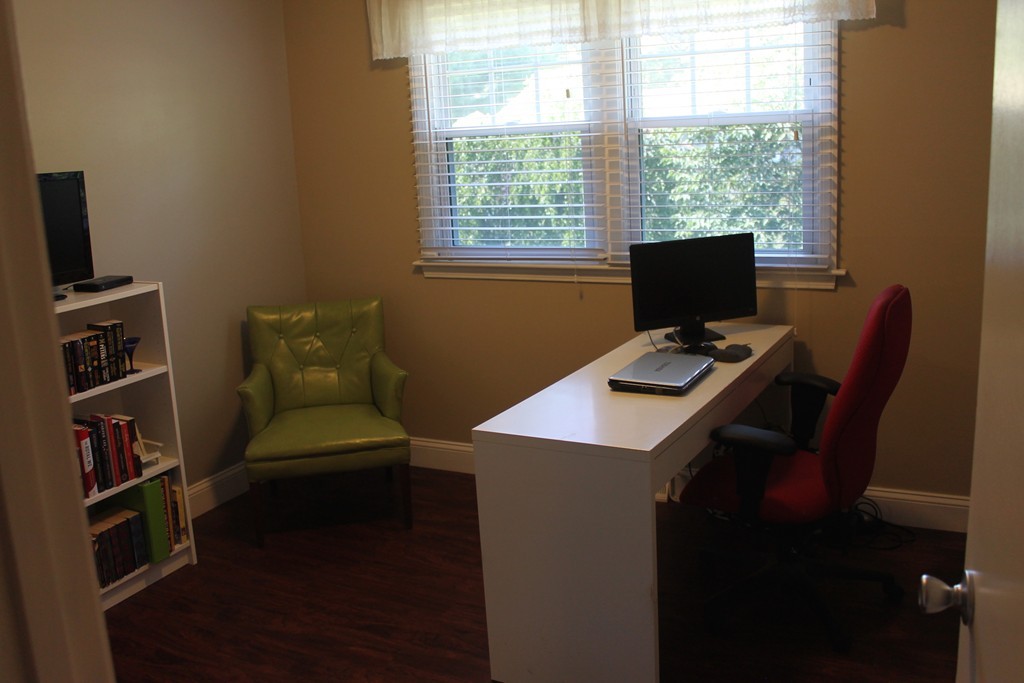 104 East Vanston Road Stoughton, MA 02072 - Photo 7 of 11 Gallery Image 7