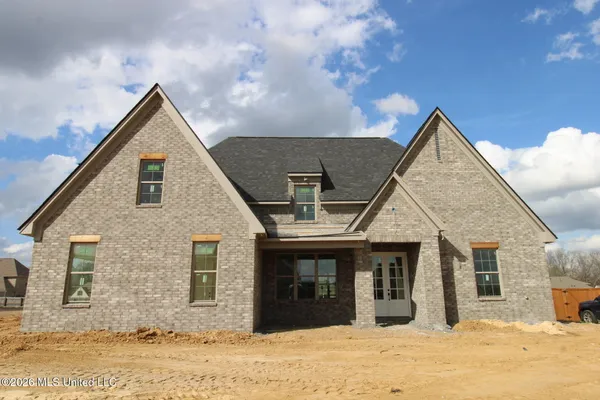 $529,900 | 4232 Brooke Drive, Nesbit, MS 38651