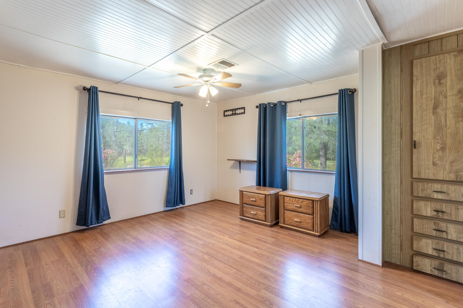 6329 Oak Street Anderson, CA 96007 - Photo 26 of 39 MH_Room3a