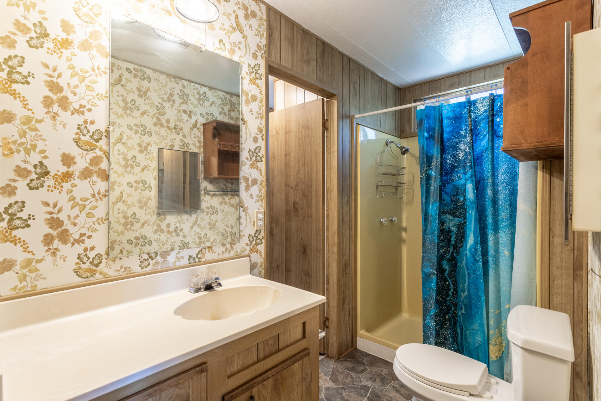 6329 Oak Street Anderson, CA 96007 - Photo 28 of 39 MH_Bath1