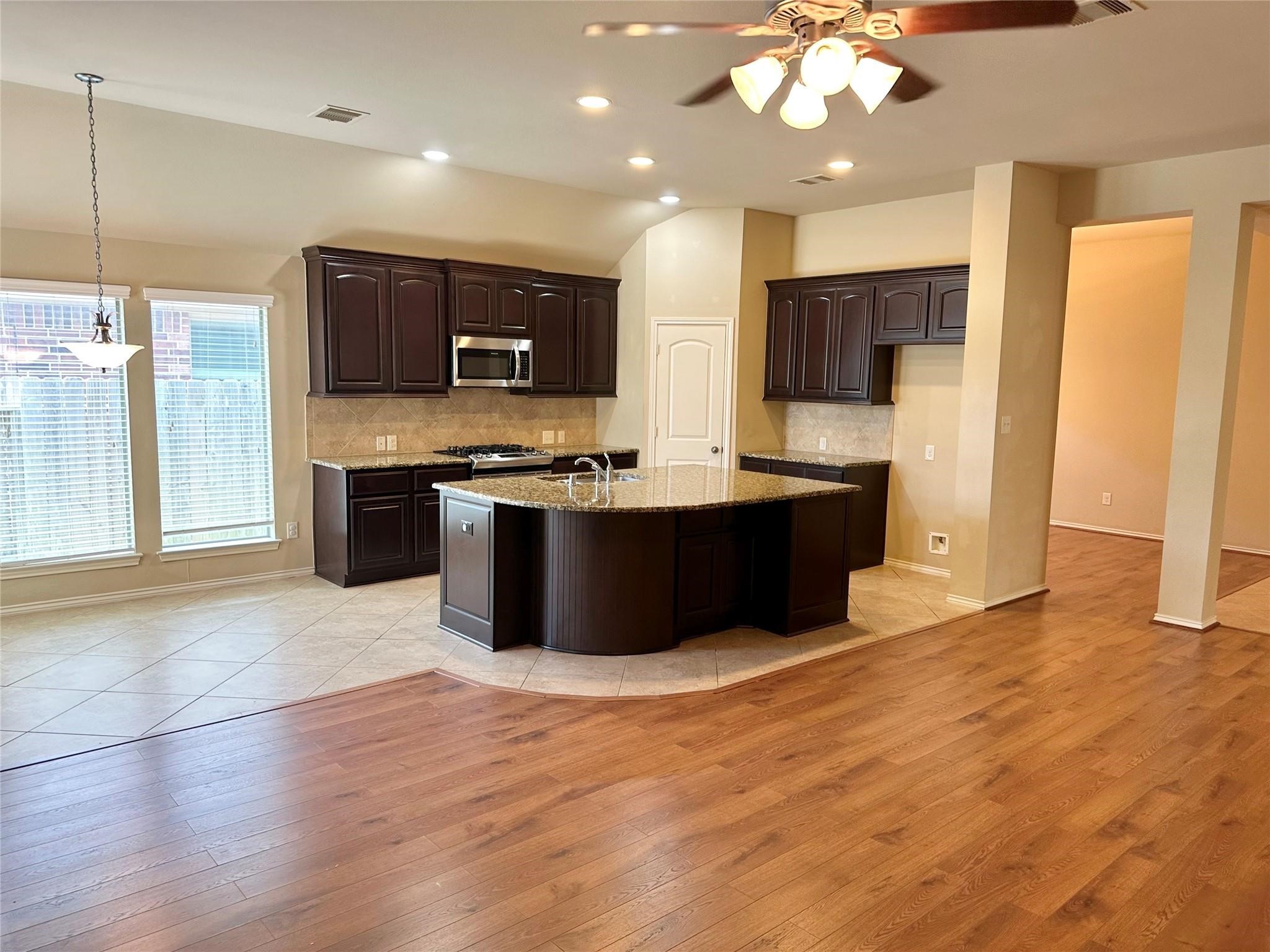 5526 Stoneridge Court Rosenberg, TX 77471 - Photo 14 of 15