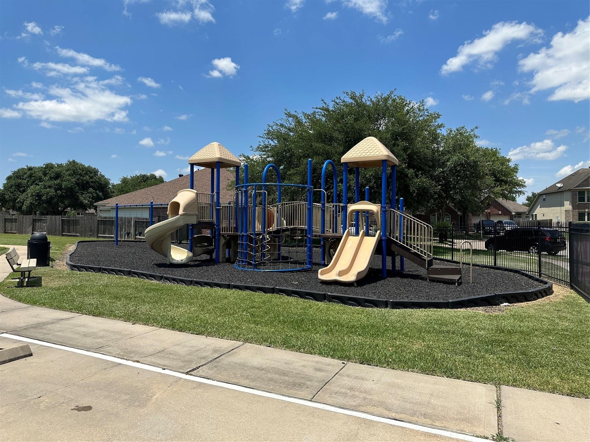 5526 Stoneridge Court Rosenberg, TX 77471 - Photo 5 of 15